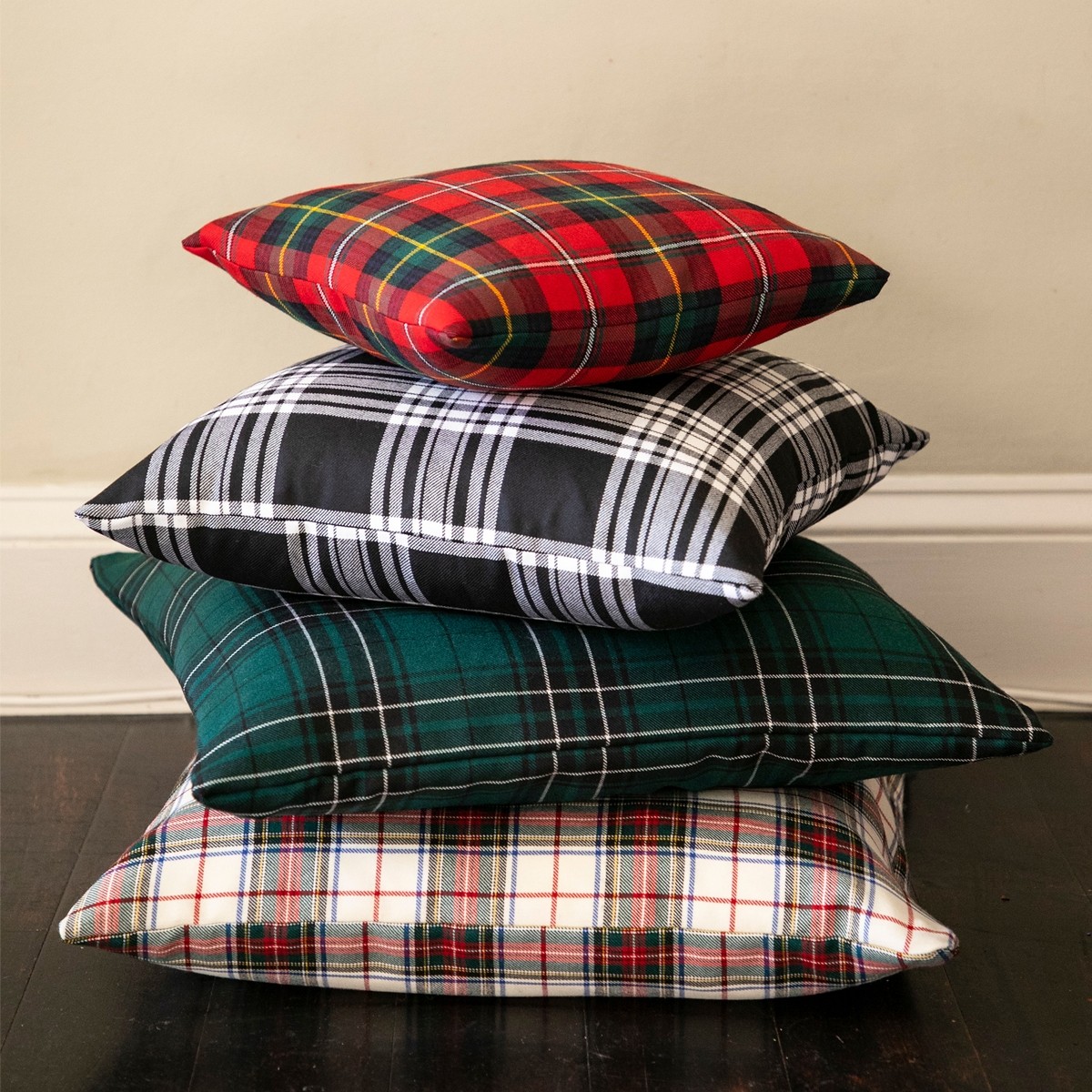 Scottish Tartan Pillow Cover (image for) Scottish Tartan Pillow Cover